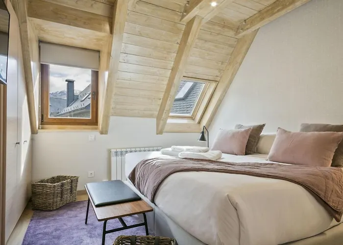 Luderna - Duplex Serradet Lägenhet Gessa